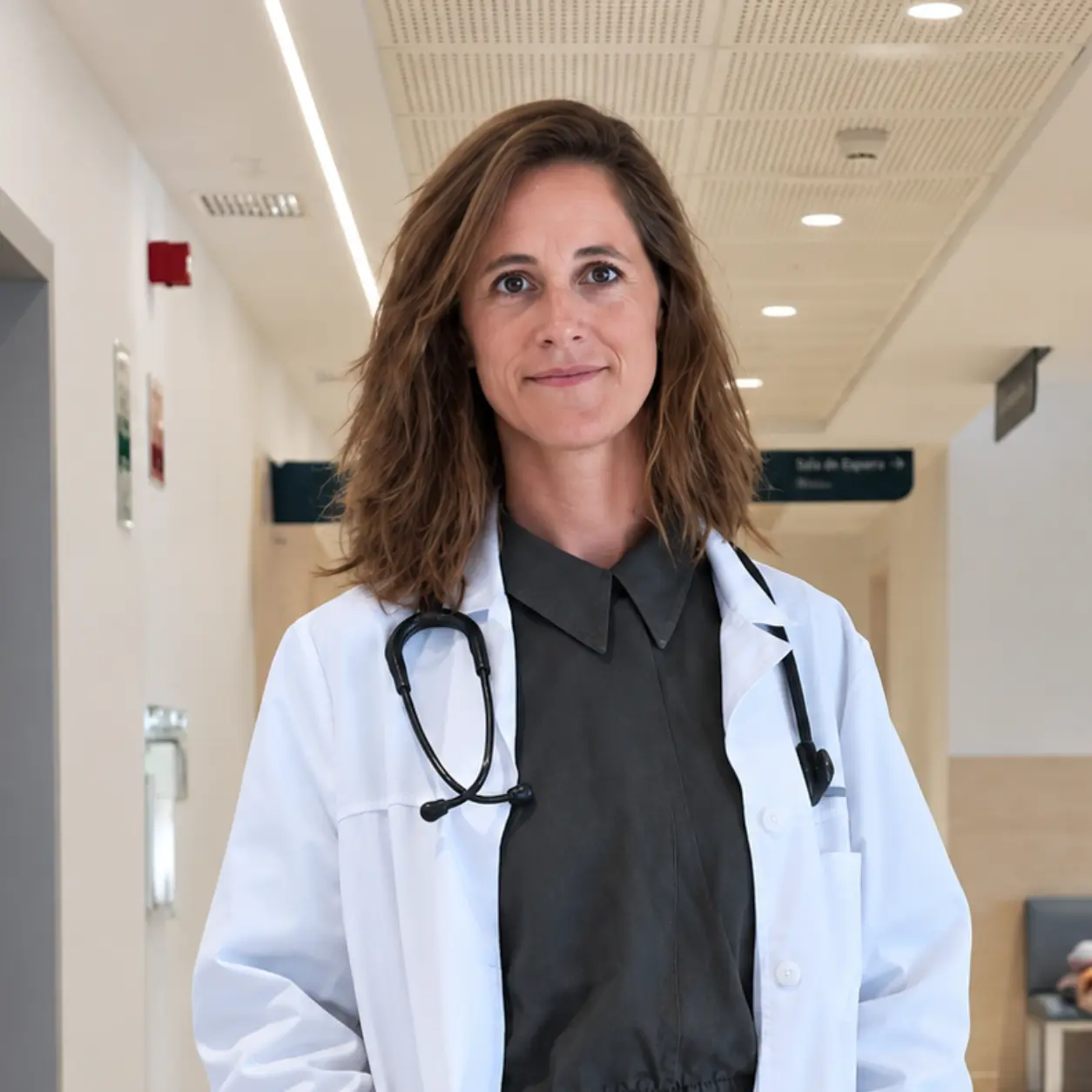 Dr. Chloe Kendall